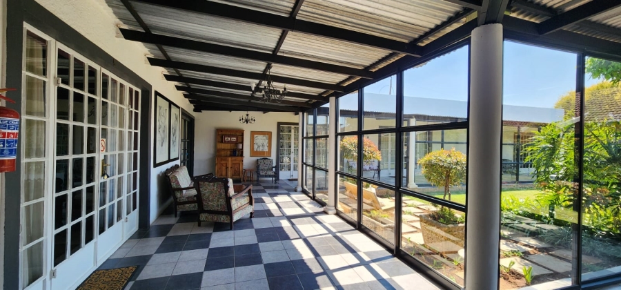 7 Bedroom Property for Sale in Stilfontein Ext 4 North West
